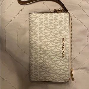 Michael Kors Clutch wallet